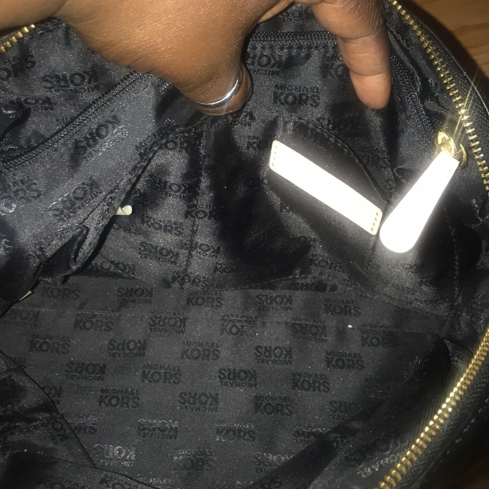 Michael Kors Purse - Picture 4 of 4